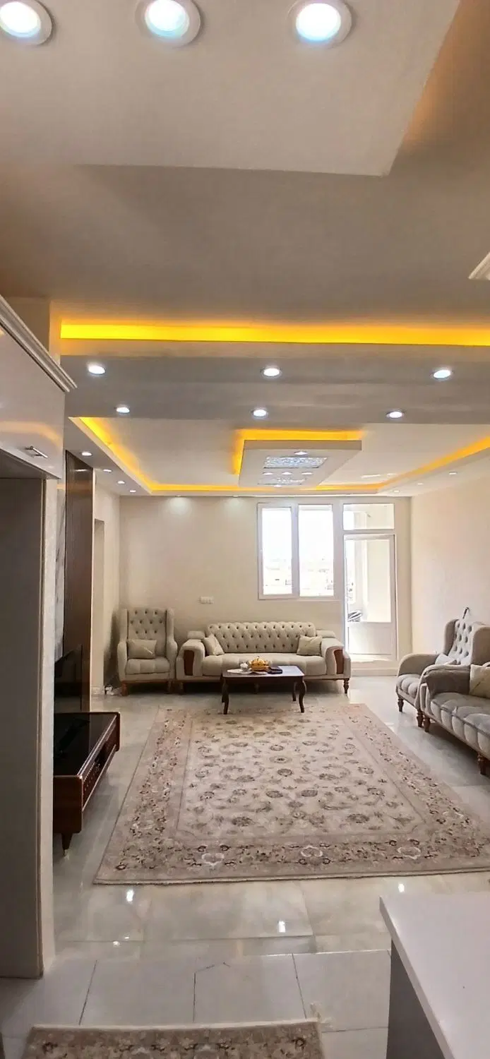 آپارتمان ۸۷ متری فول لاکچری