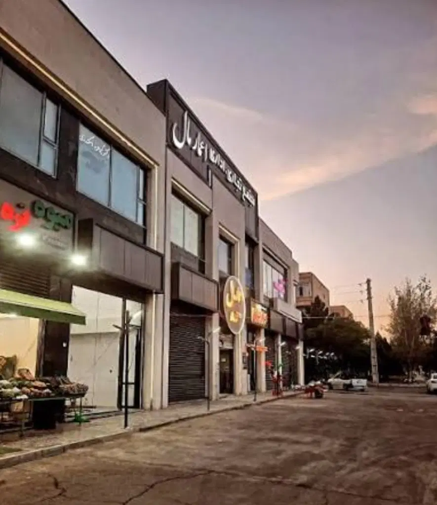 ۱۰۰ متری اعمار مال اداری