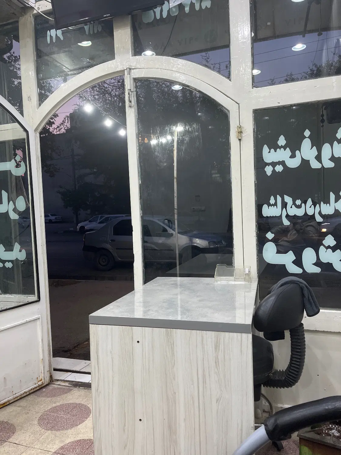 زمین ۴۰۰ متری عرض ۱۶  بلوار صلح