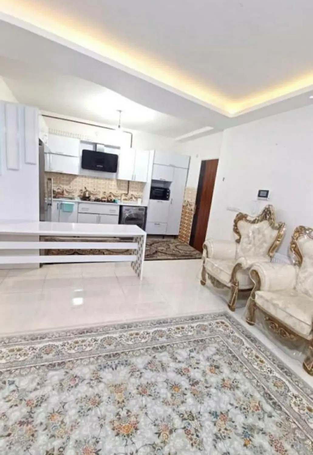تاپ لوکیشن  در دانشجو برای خاص پسندها