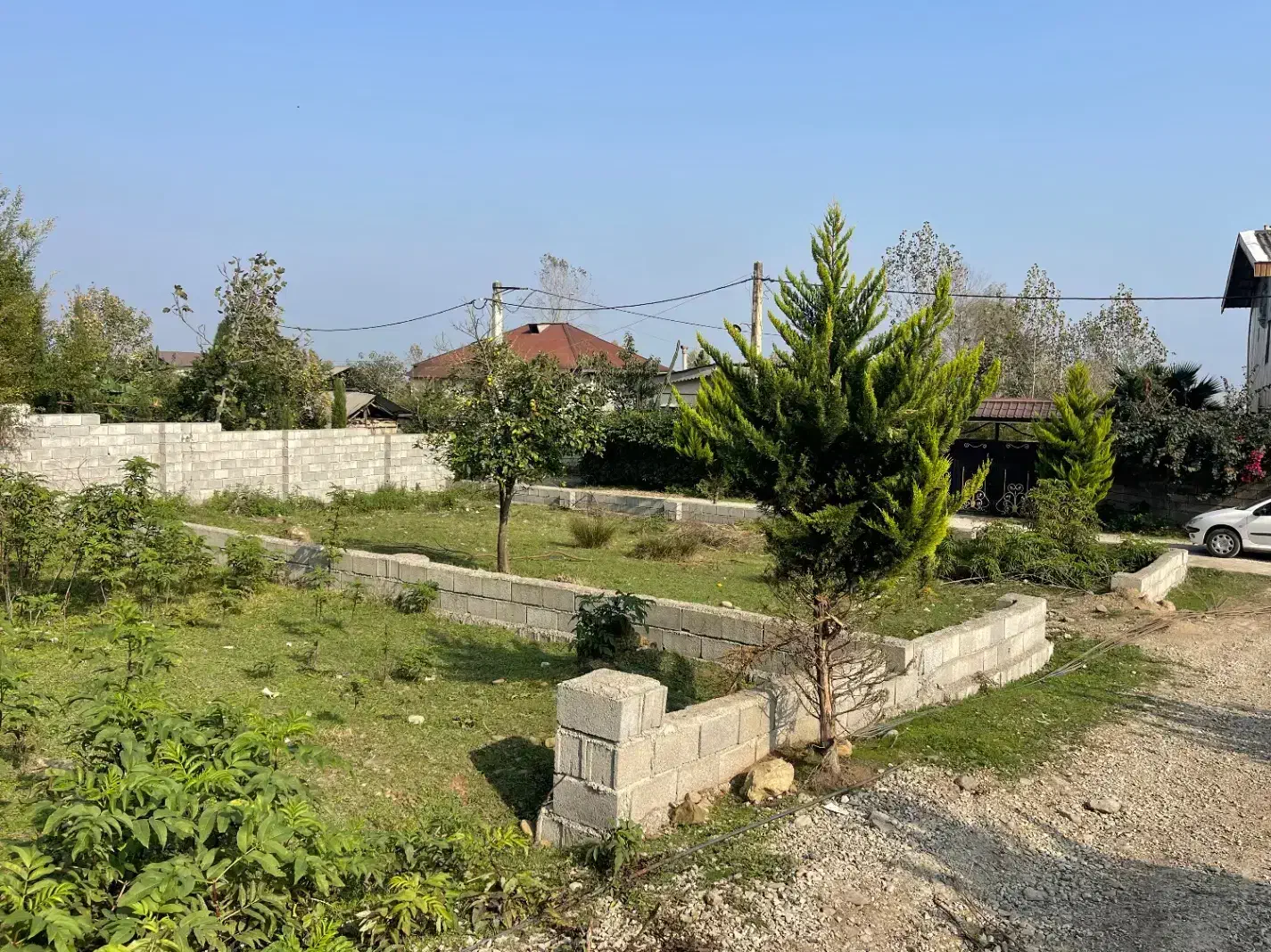 زمین در قطعات (۲۰۲ ، ۲۵۰متری)