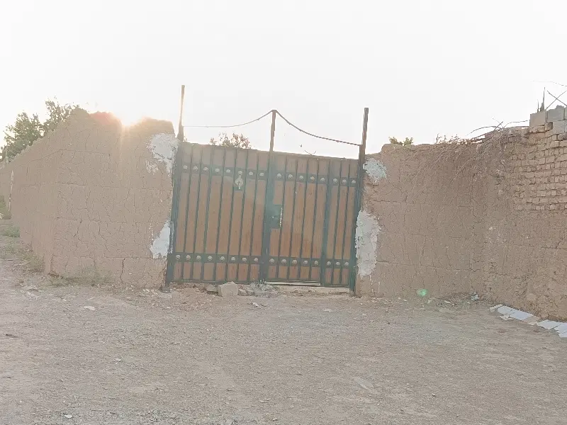 زمین چهار دیواری گرشاسبی 14