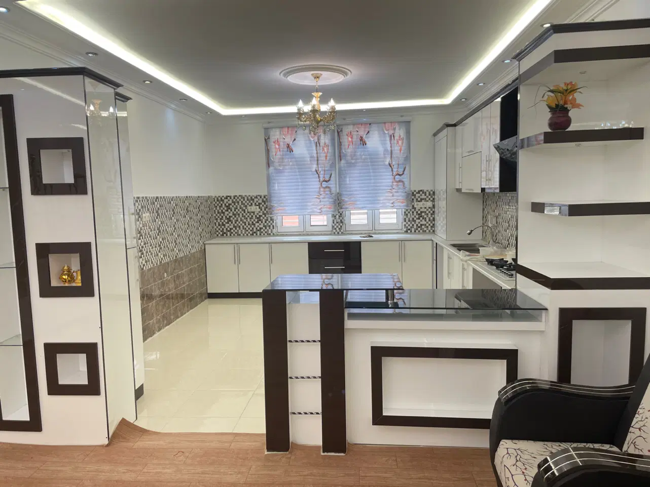منزل مسکونی ۲ سرویس خ همافر خ بروجردی