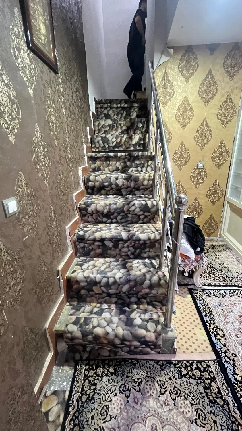 طبقه بالا ویلایی