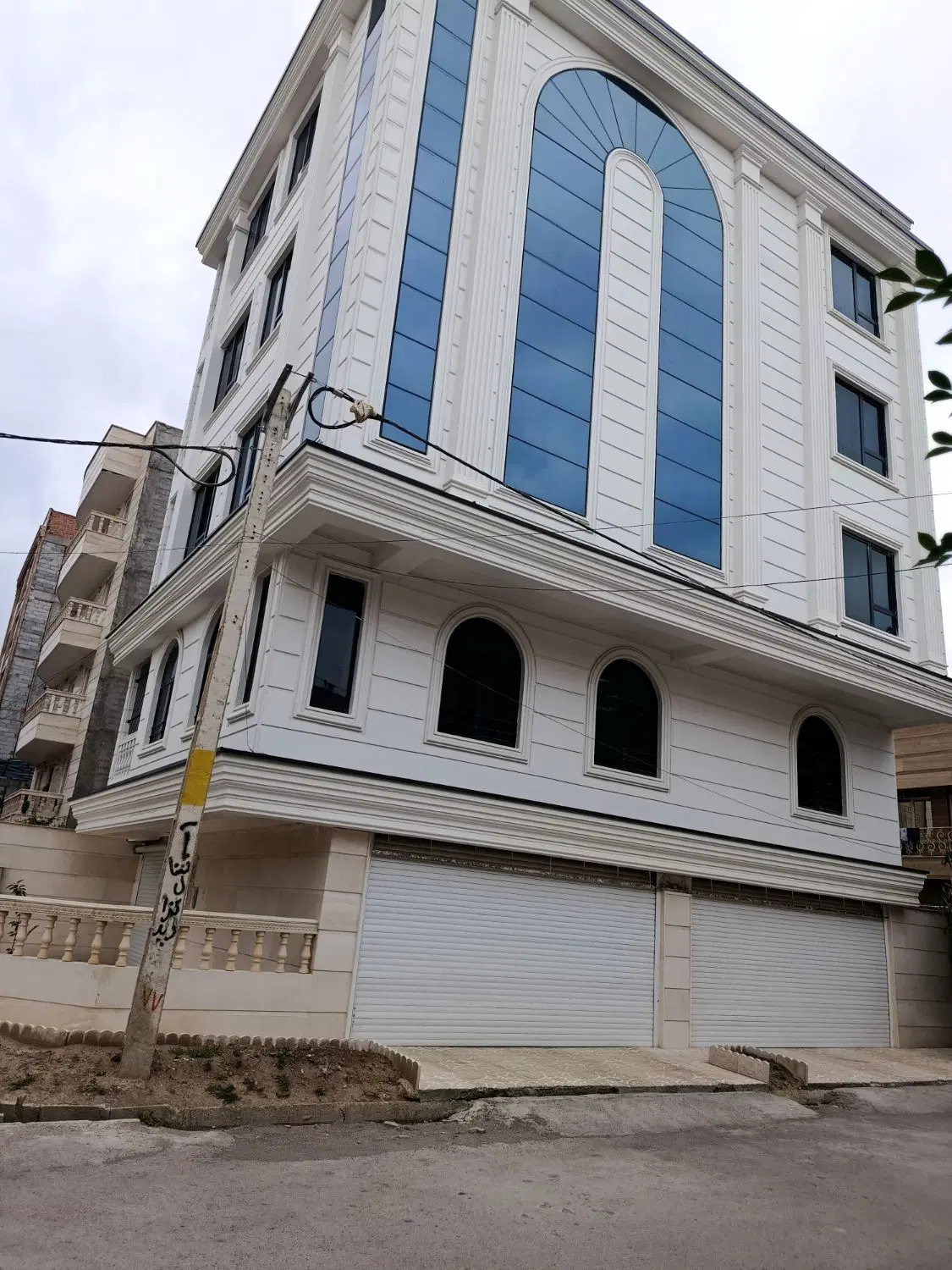 فروش اپارتمان  ۱۳ ابان