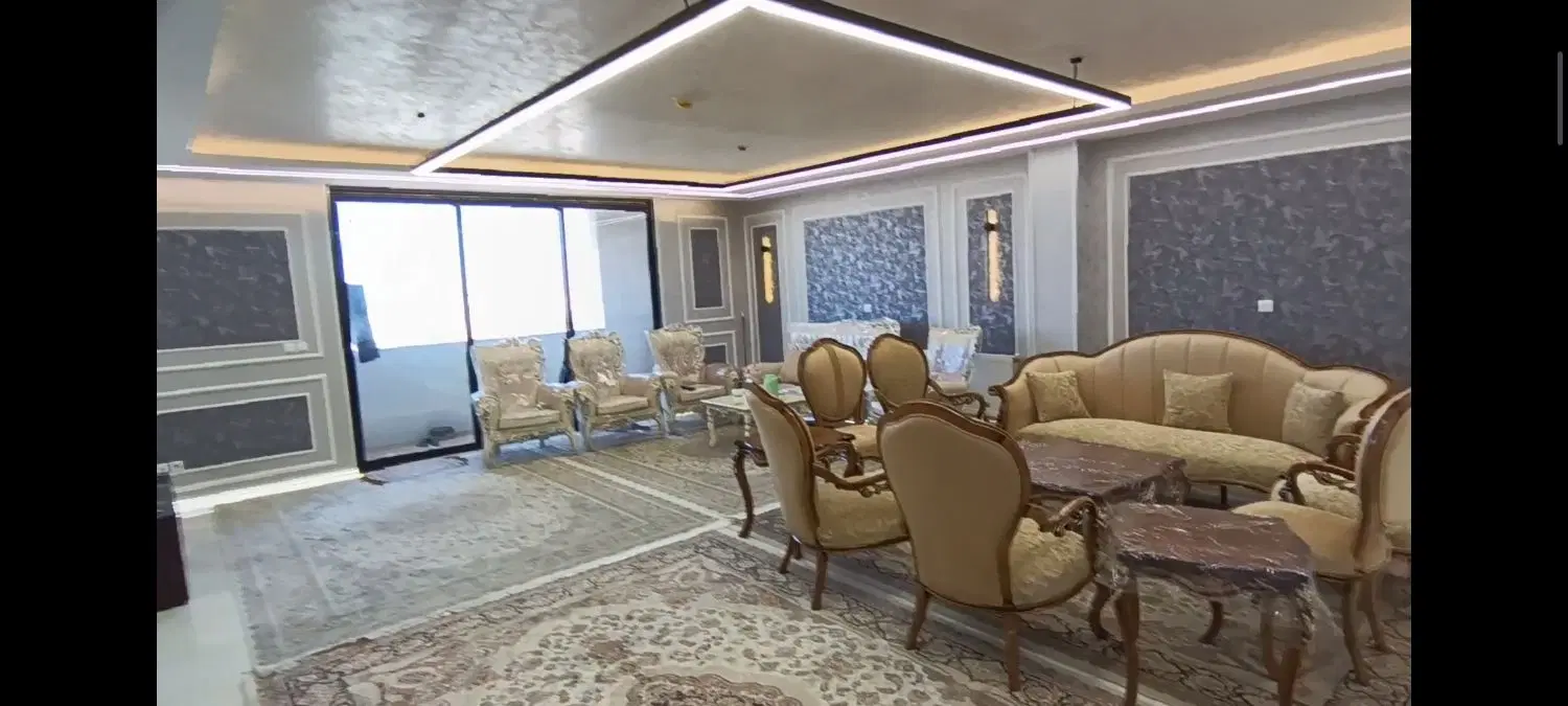 فروش واحد نوساز ۱۲۸ متری بهترین لوکیشن فولادشهر