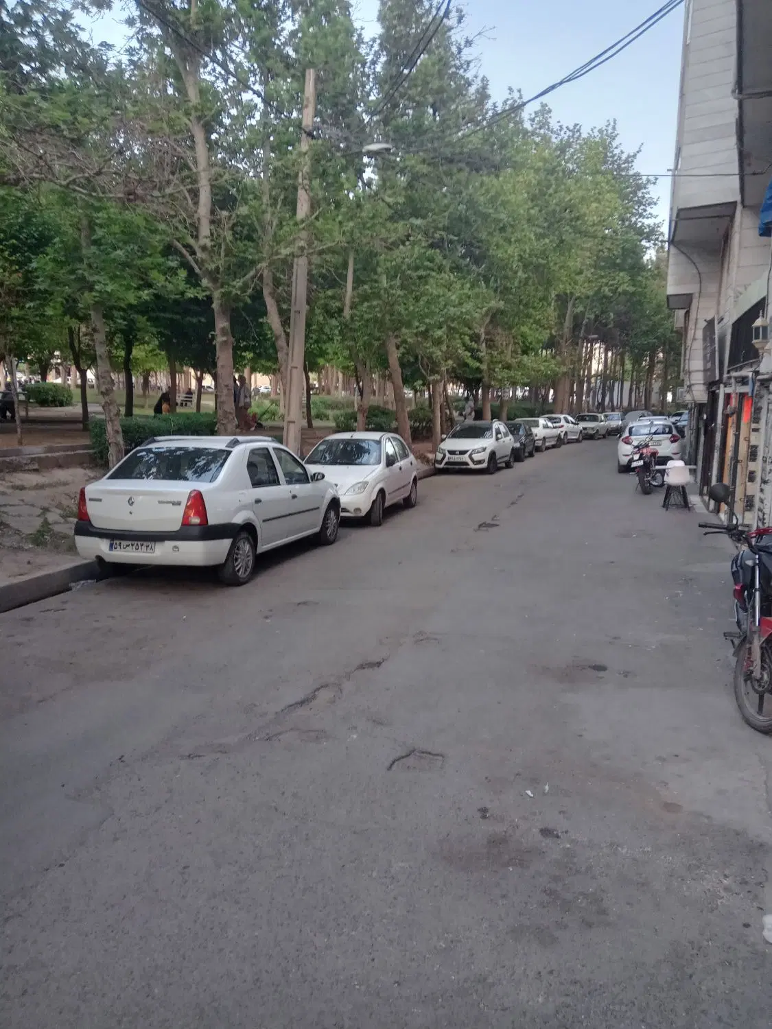 ۷۴ متر یک خوابه طبقه دوم رو به نما و پارک