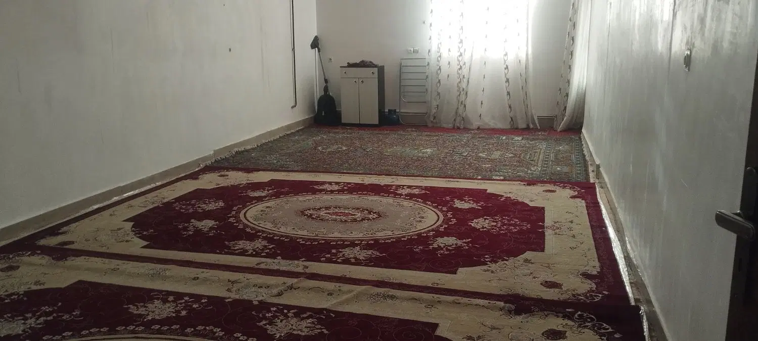 خانه دو طبقه شهرک بهرامی (علی آباد) کوچه لاله 15
