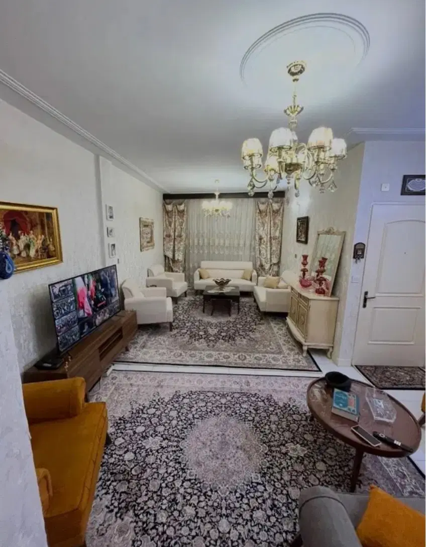 ۷۴ متری تاپ لوکیشن