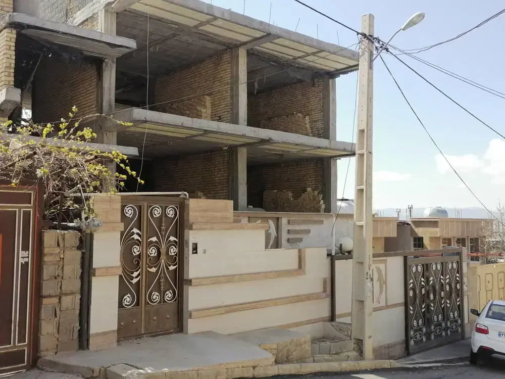 ۱۵۰متر  تجاری مسکونی شرف اباد