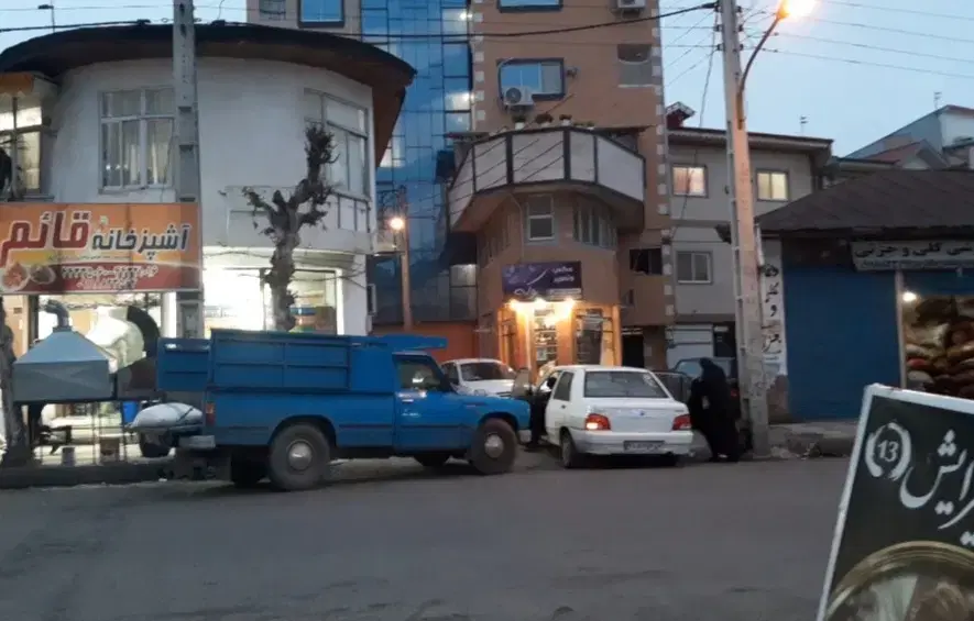 مغازه ۲۹ متری با مالکیت در صومعه‌سرا