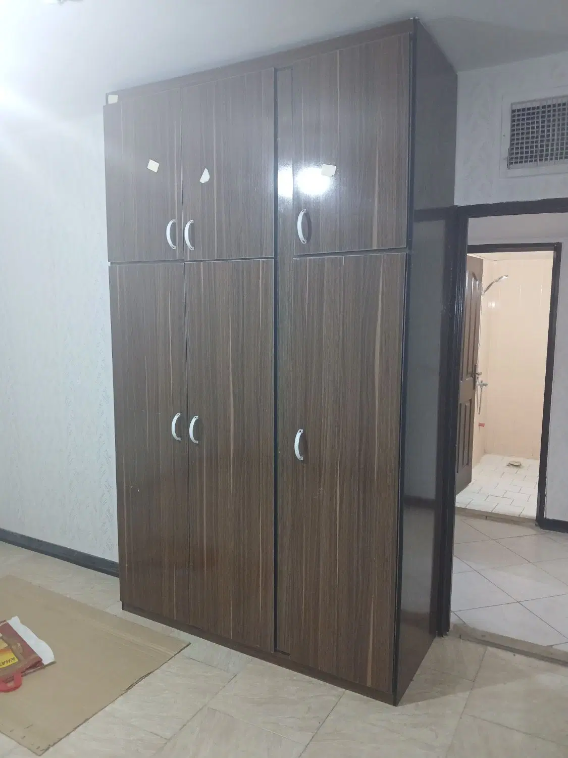 فروش طبقه اول سند دار بالکن بزرگ E5