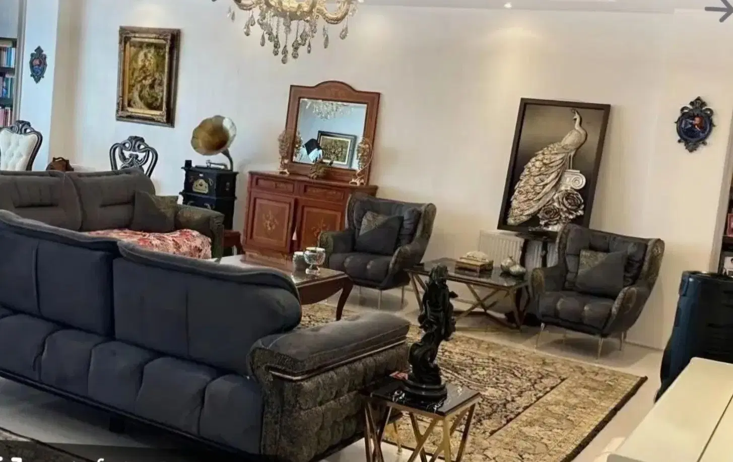 آپارتمان لادن 27