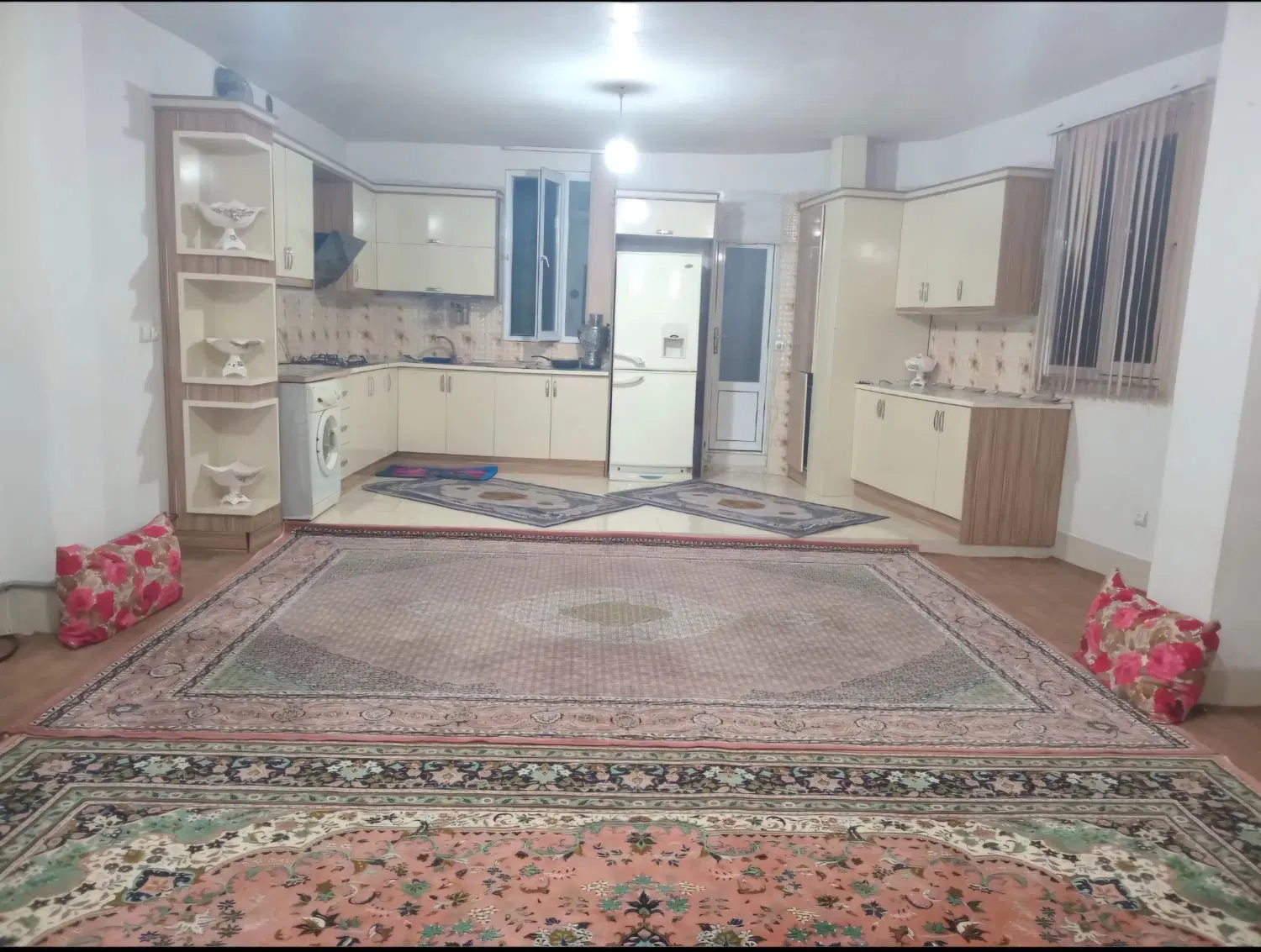 فروش اپارتمان ومغازه