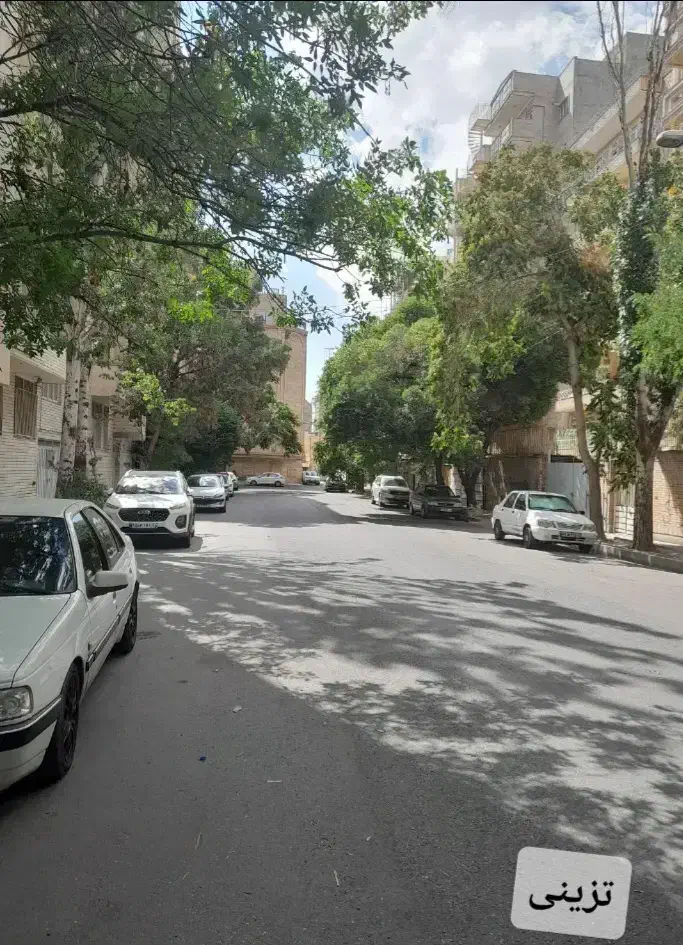 فروش آپارتمان ۲۱۱متری میدان امام حسین