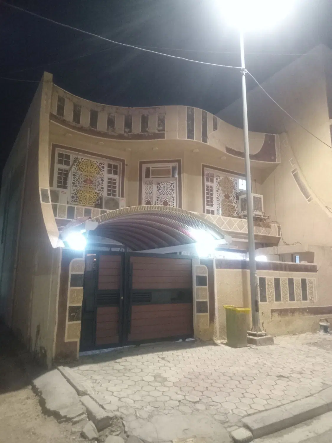 خونه زمینی مستقل(توضیحات رو بخونید)