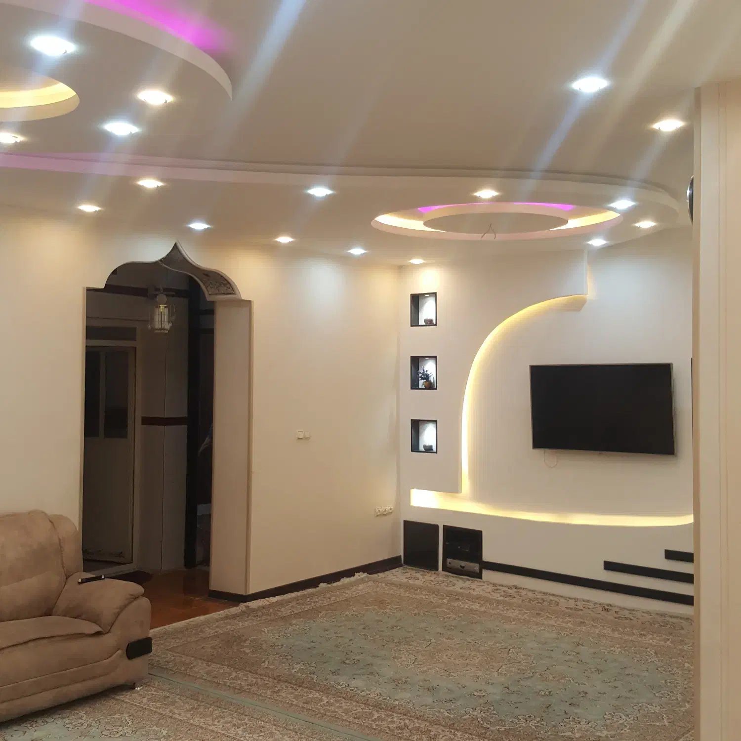 دو طبقه شیک درب از حیاط بلوار دولت شرقی