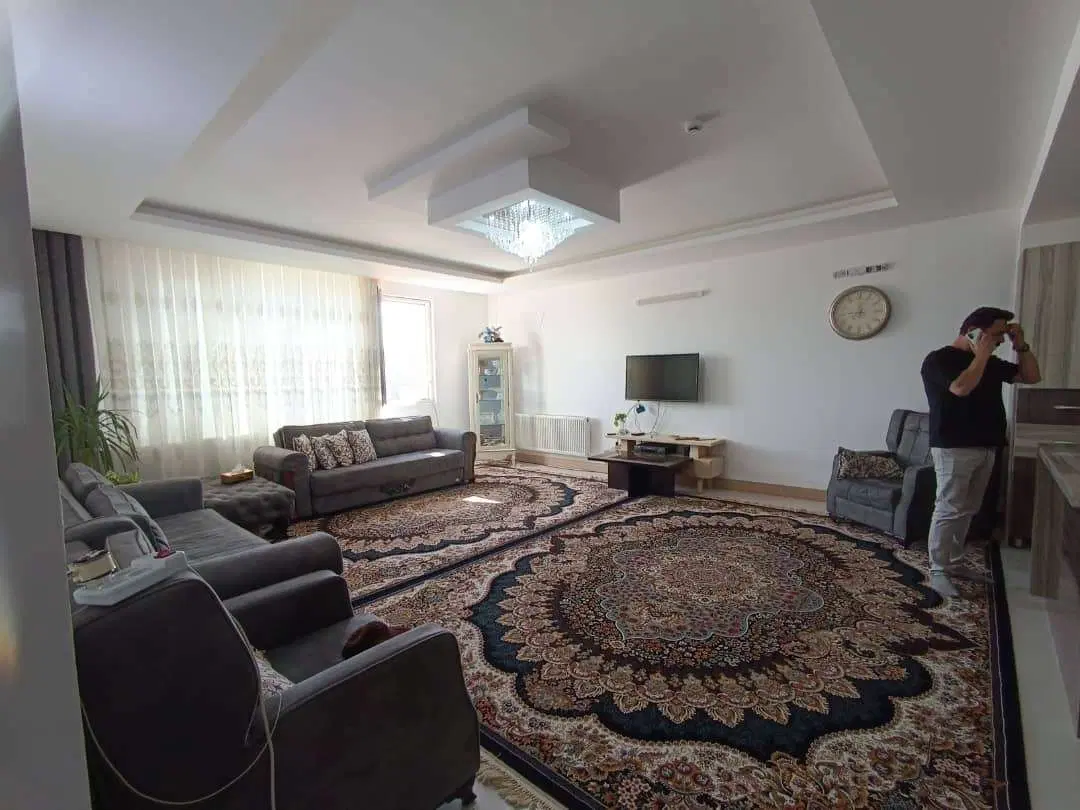عطاران ساختمان عمارت گلشن