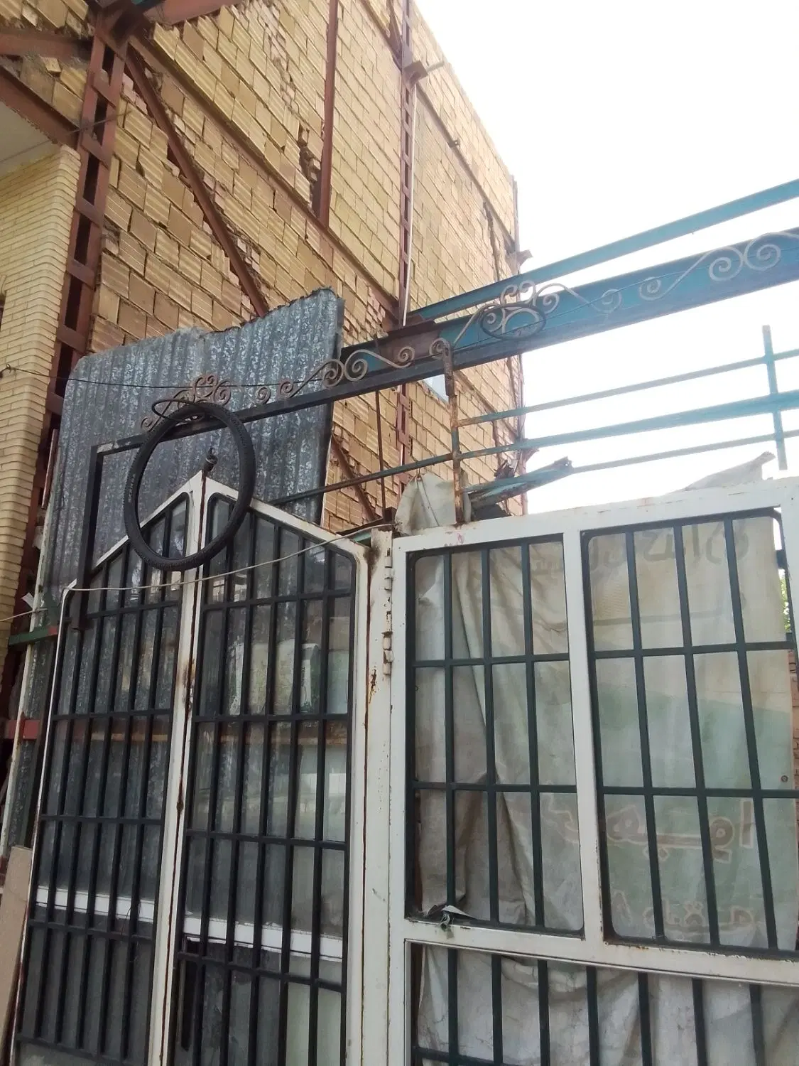 رهن و اجازه مسکونی لب خیابان ۱۷شهریور