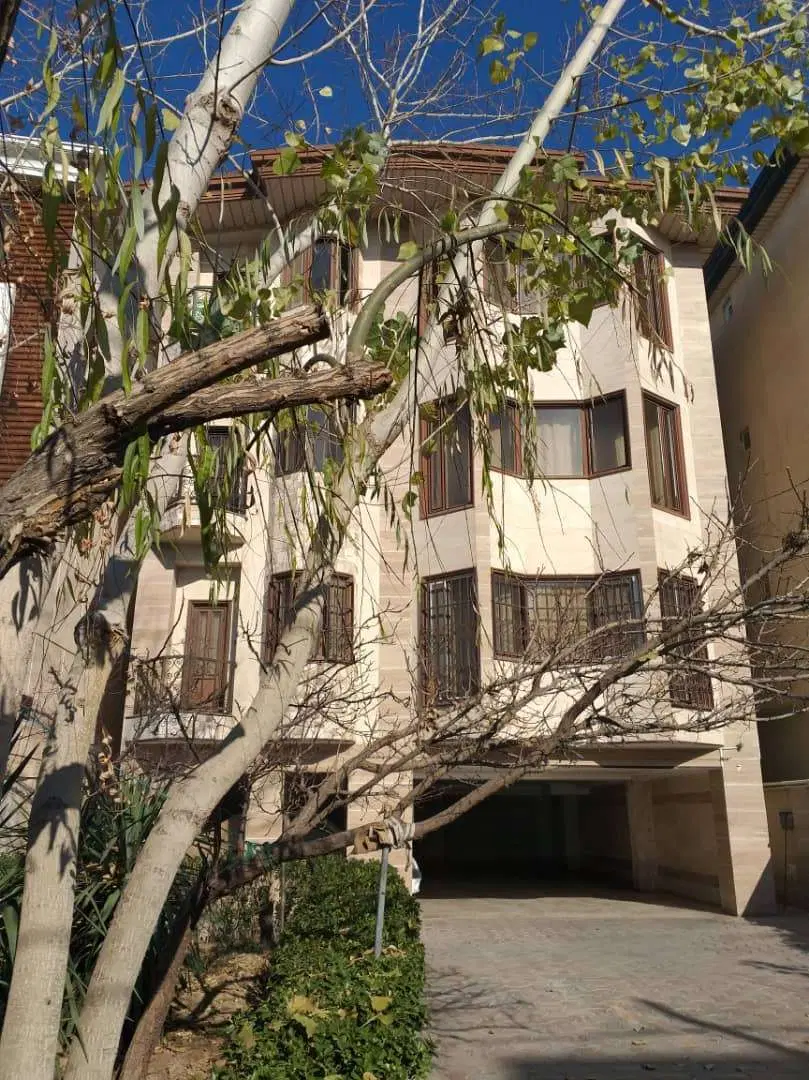 رهن و اجاره ۱۵۰ متری فاز ۳ مهر شهر