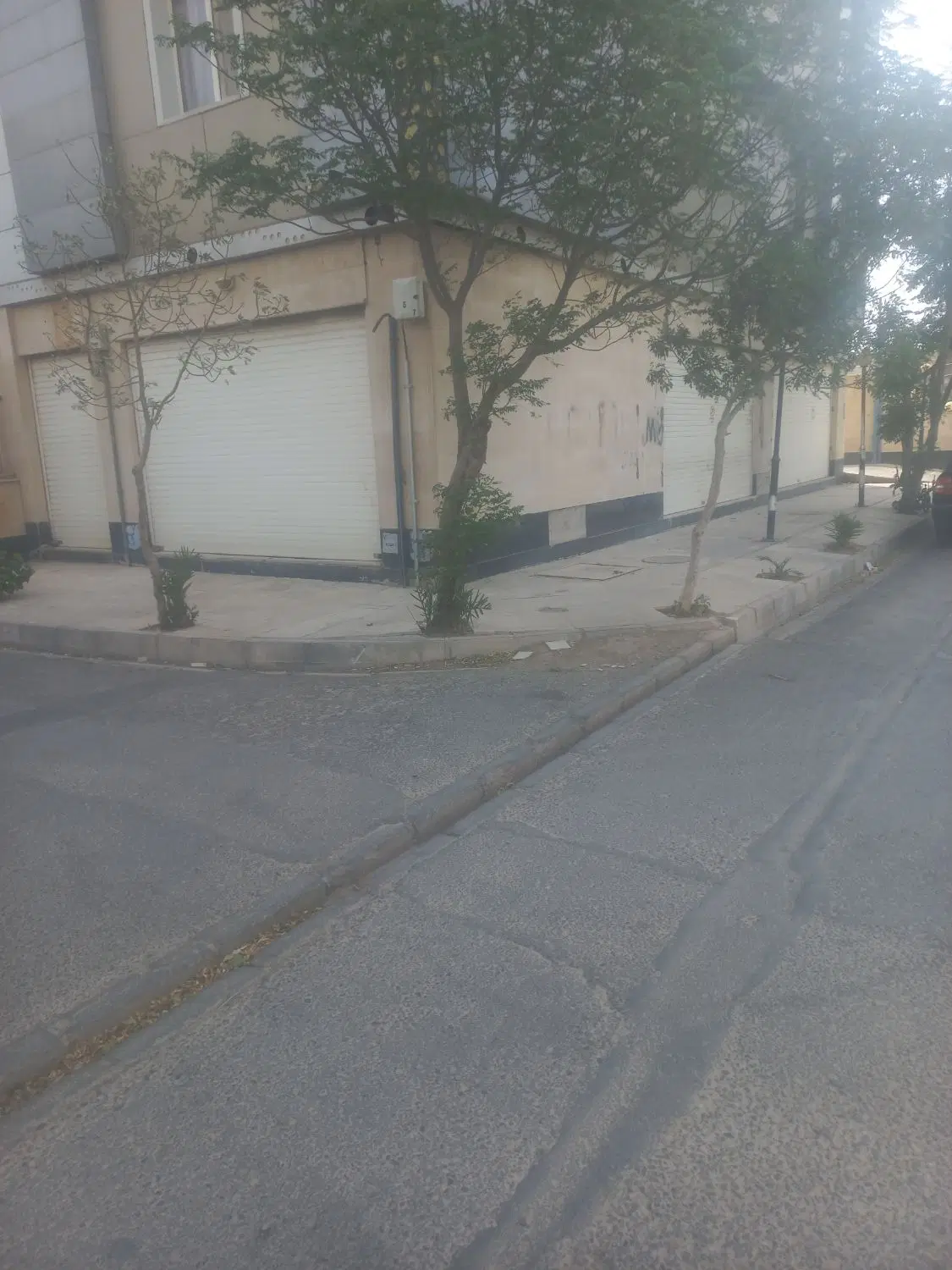 تجاری ۳۵ متری