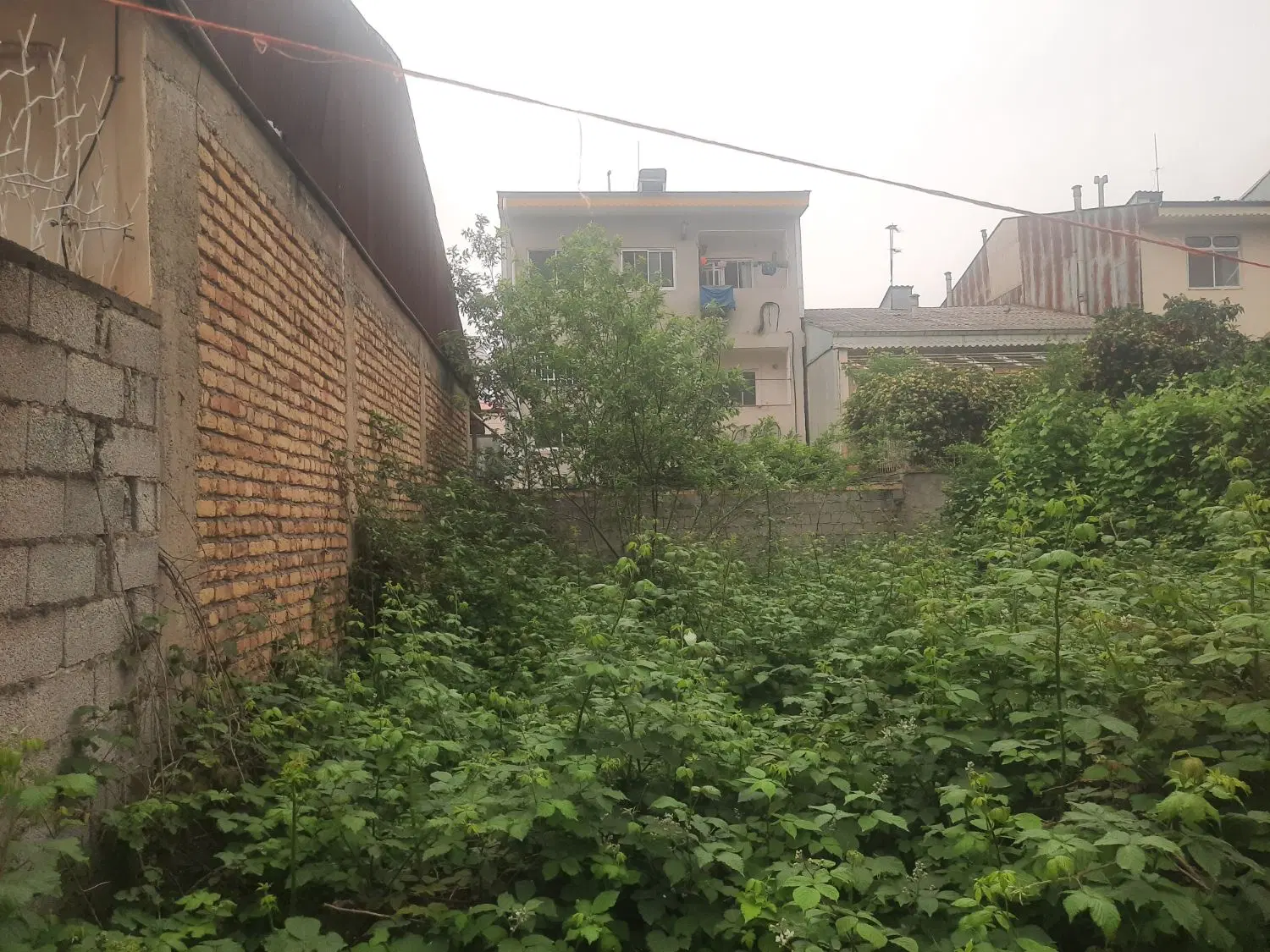 زمین مسکونی سند دار