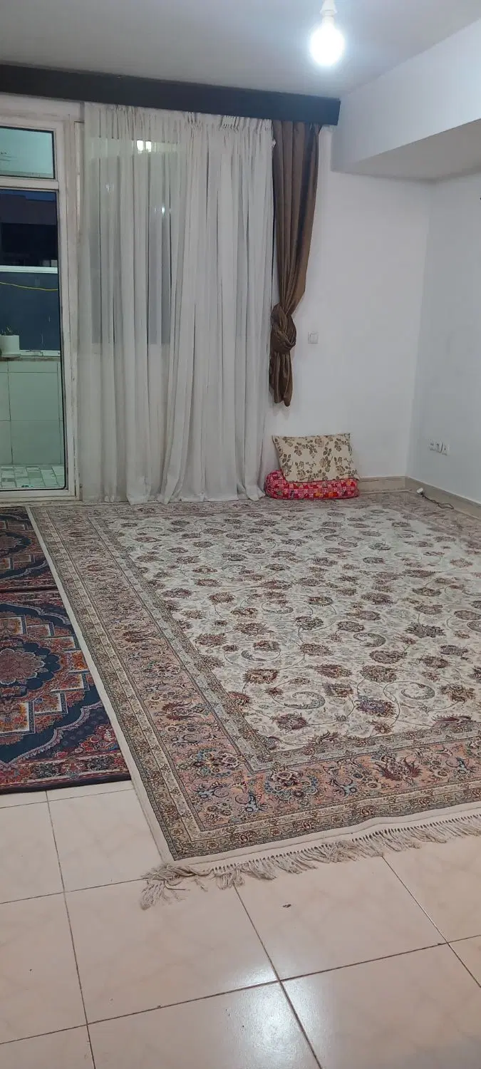 خانه ۸۱ متری دو خوابه استقلال