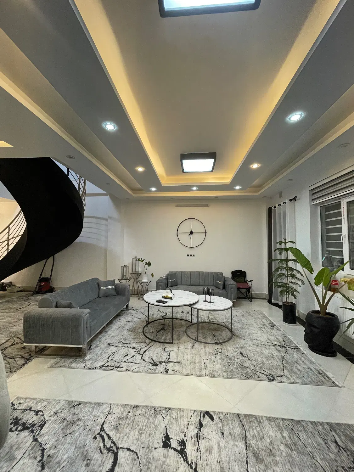 منزل دوبلکس فول ۲۴۰ متری در غدیرشهر