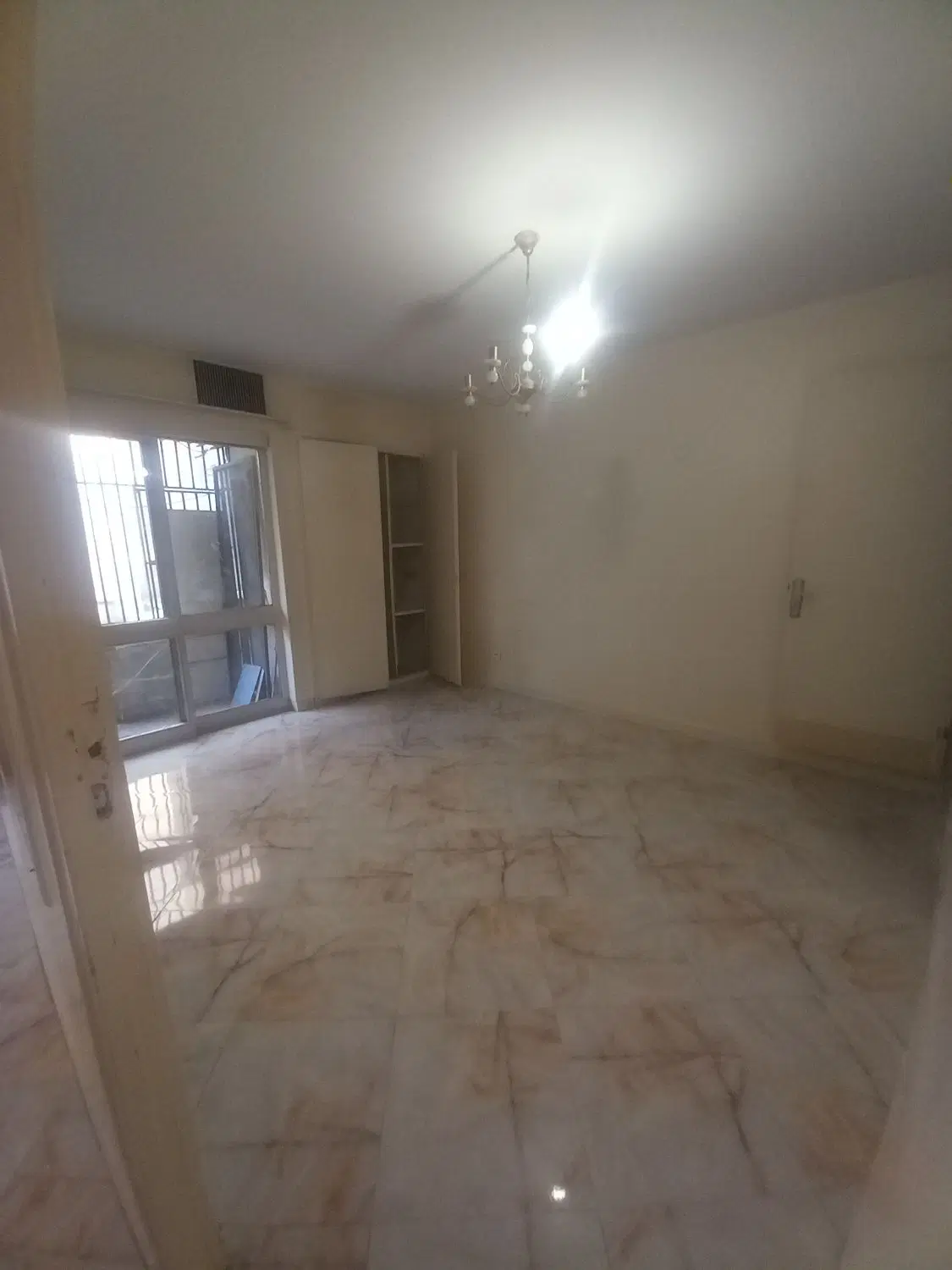 آپارتمان ۸۵ متری ابوریحان اجاره
