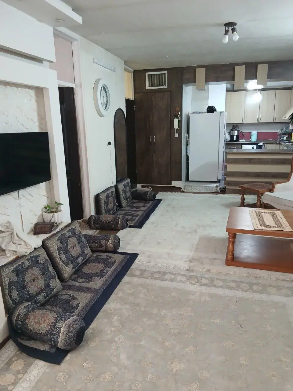خانه طبقه اول دوطبقه