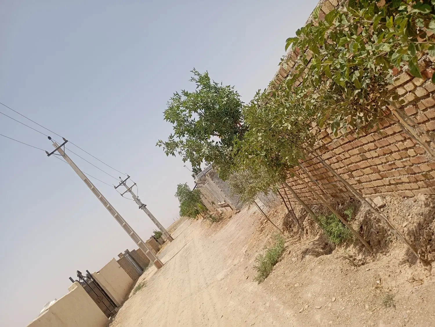 باغ چهار دیواری ازاد مرزاباد