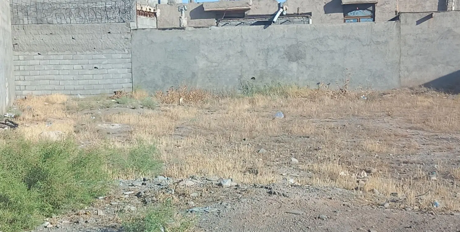 ۱۲۰متر زمین داخل بافت