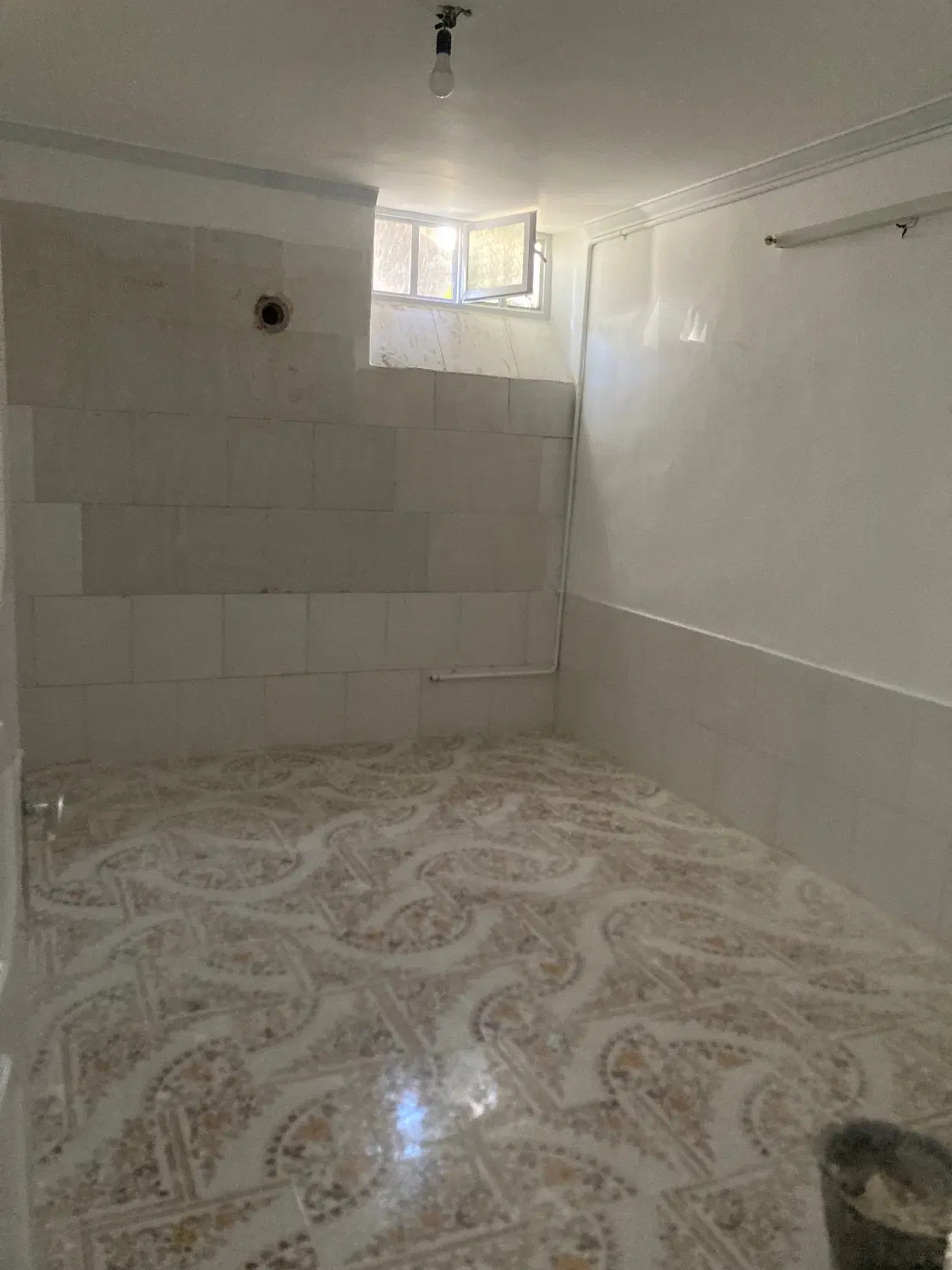 زیرزمین ۱۲۰ متری امام شهر بلوار کارگر ( راه مستقل)