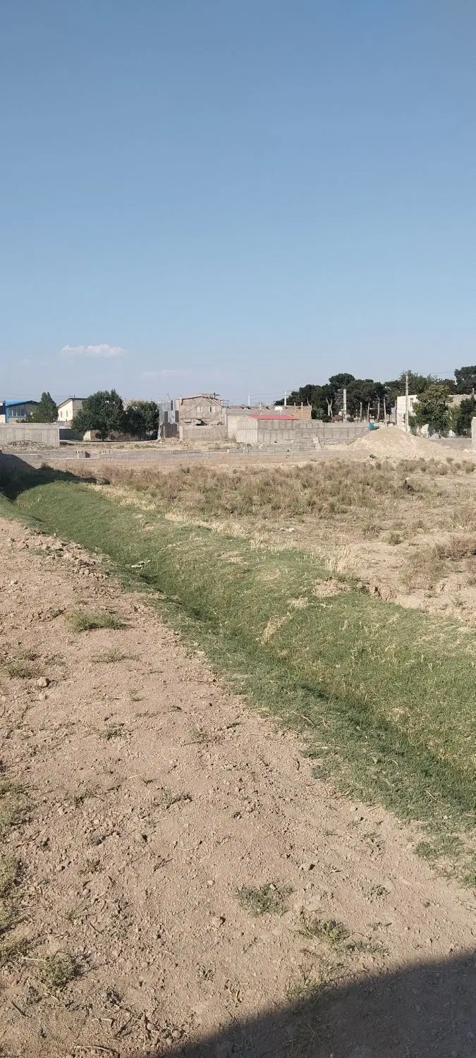 زمین ۱۳۰ متری