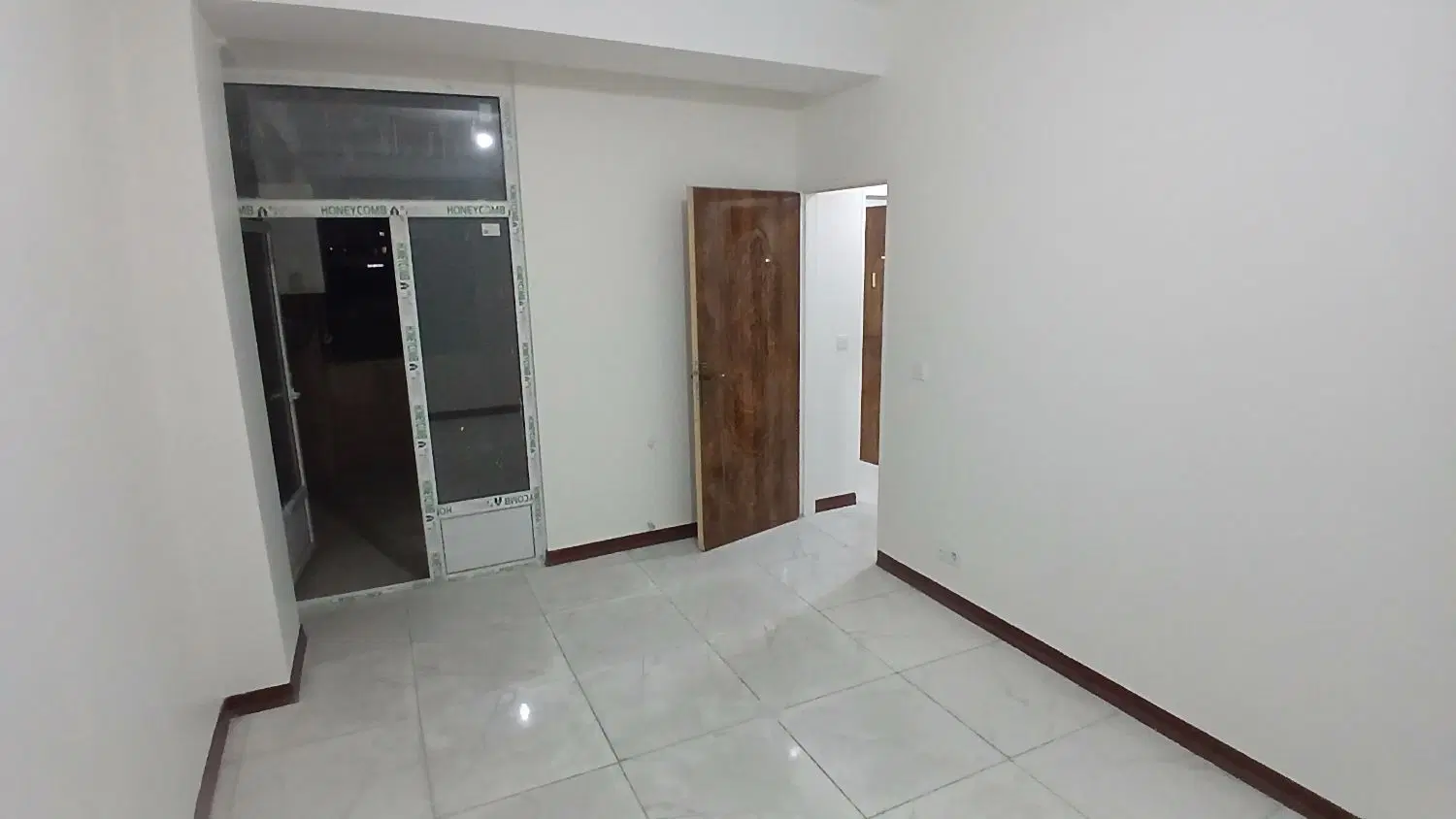 ۹۵ متر نوساز ، خوش نقشه