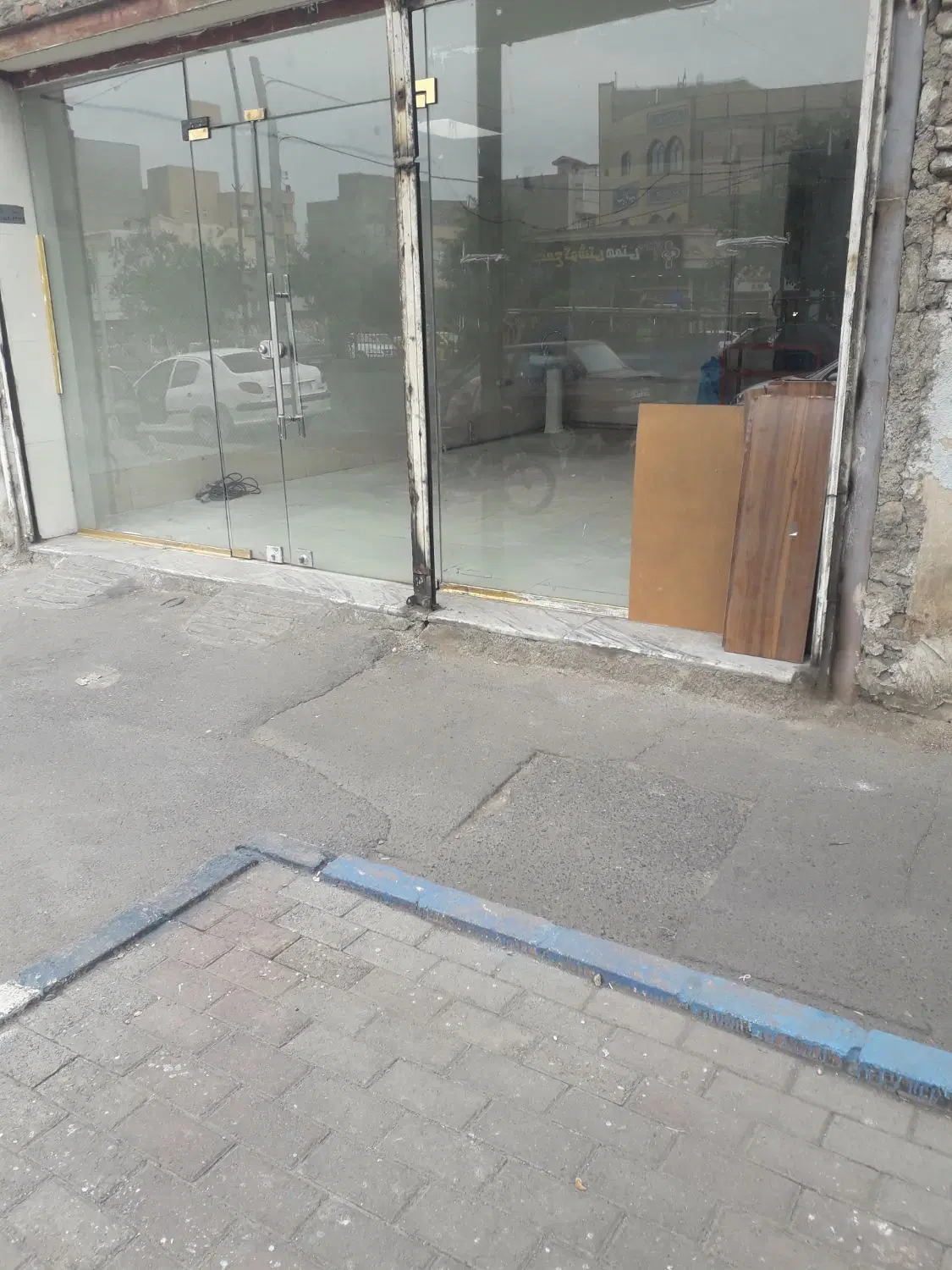 مغازه ۶۰متر خ آذربایجان بهداشتی
