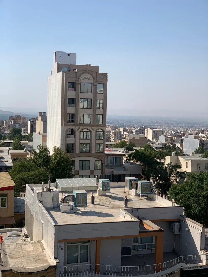 ۹۲متر_بلوار۱۵ فروردین_جنوبی_بدون پرتی