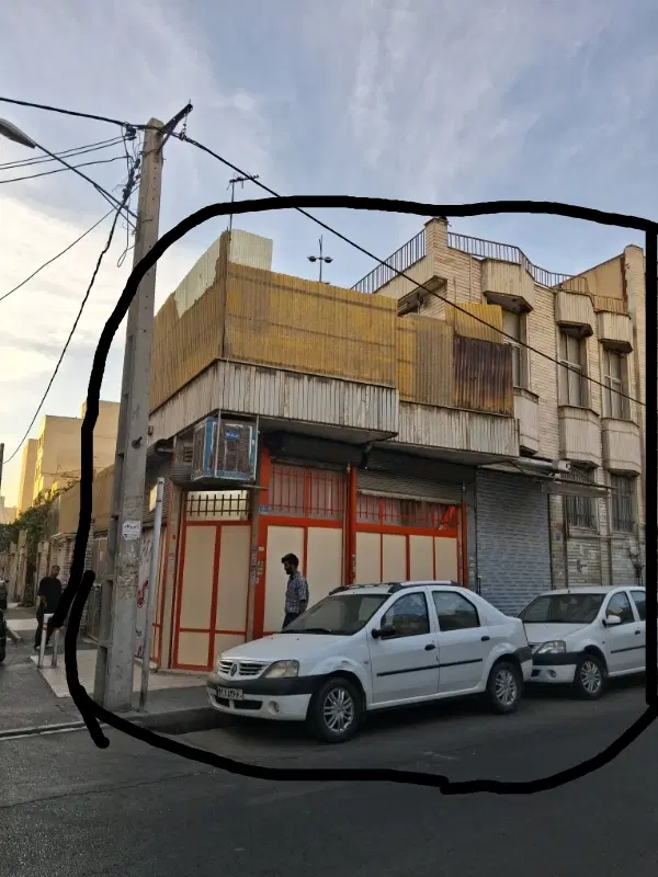حیاطی ۱۵۸متر  ۱۲متر تجاری بر ارج