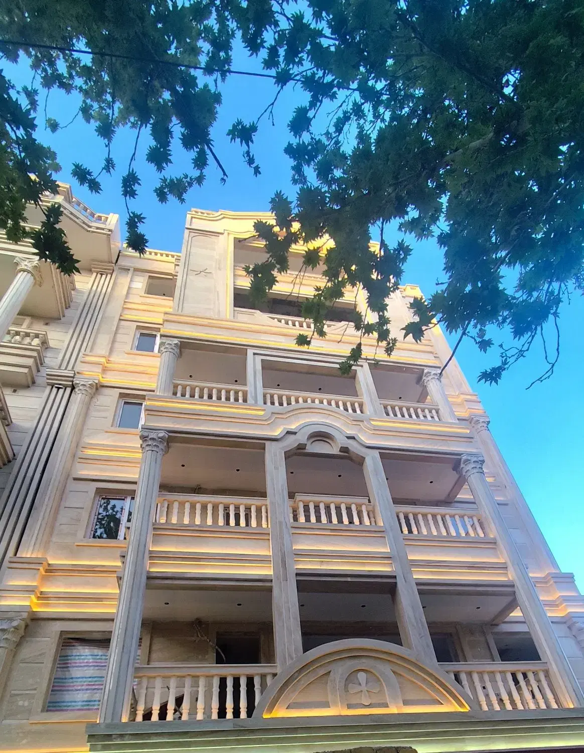 آپارتمان 145متری فروش و معاوضه