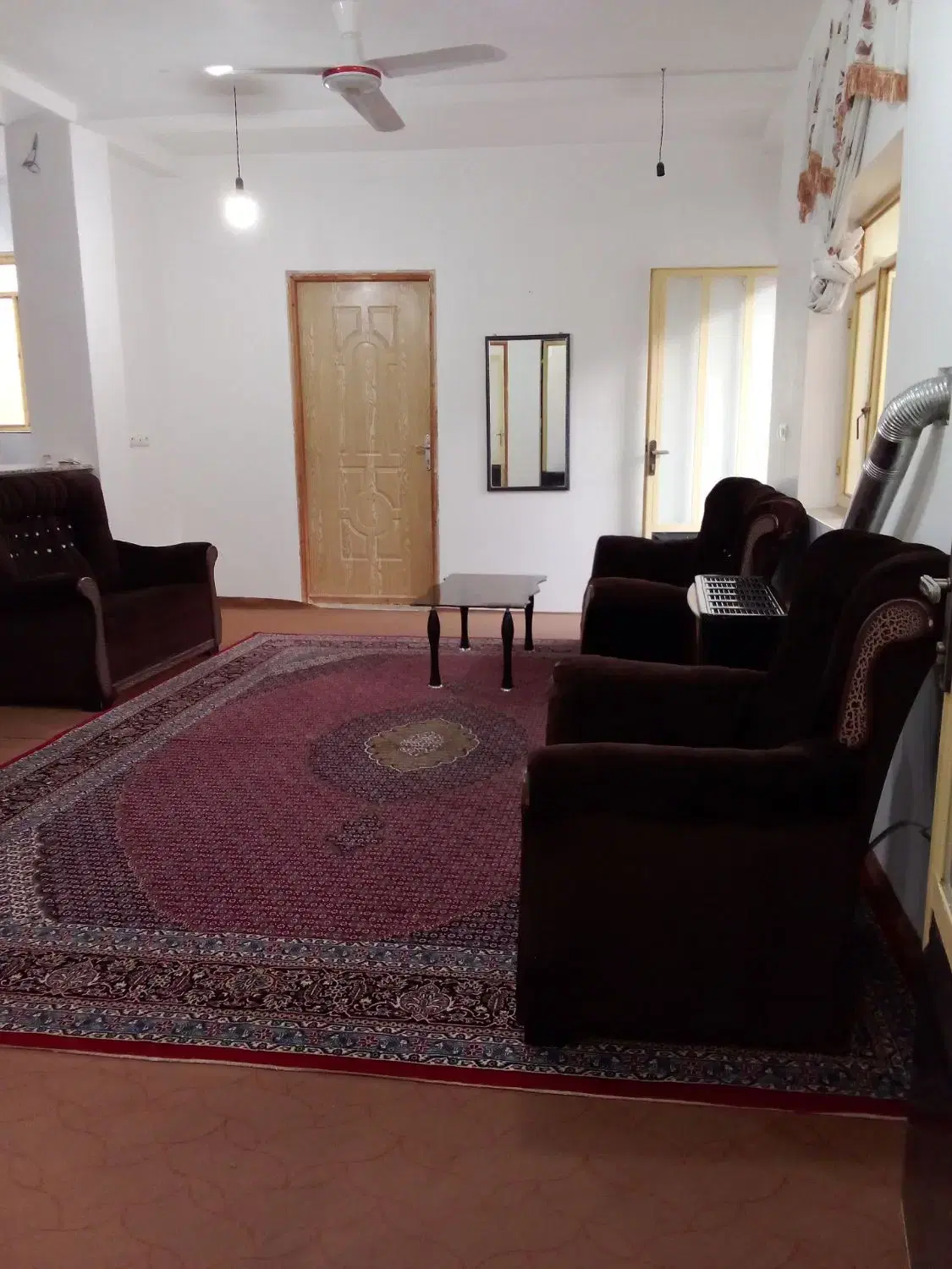 ویلا اجاره ای روزانه هفتگی ماهانه نزدیک جنگل