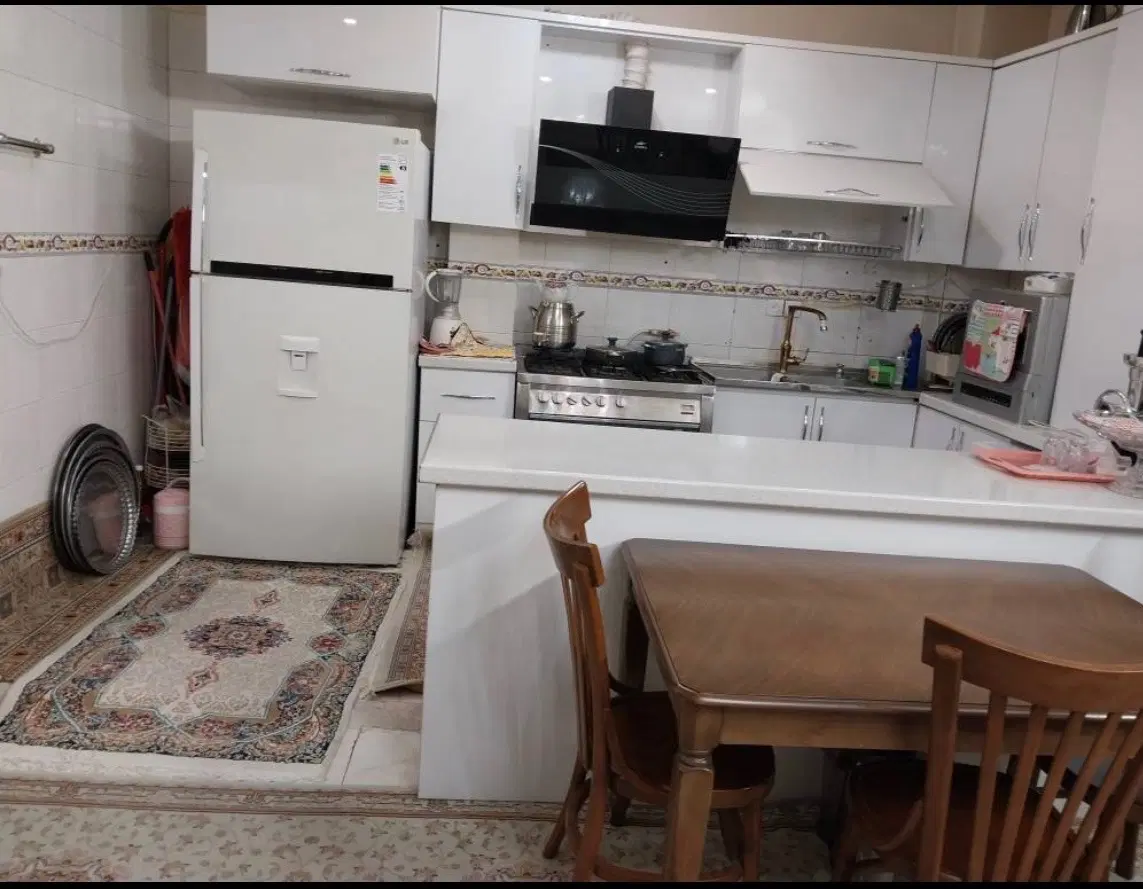 آپارتمان ۲ خواب آسانسوردار