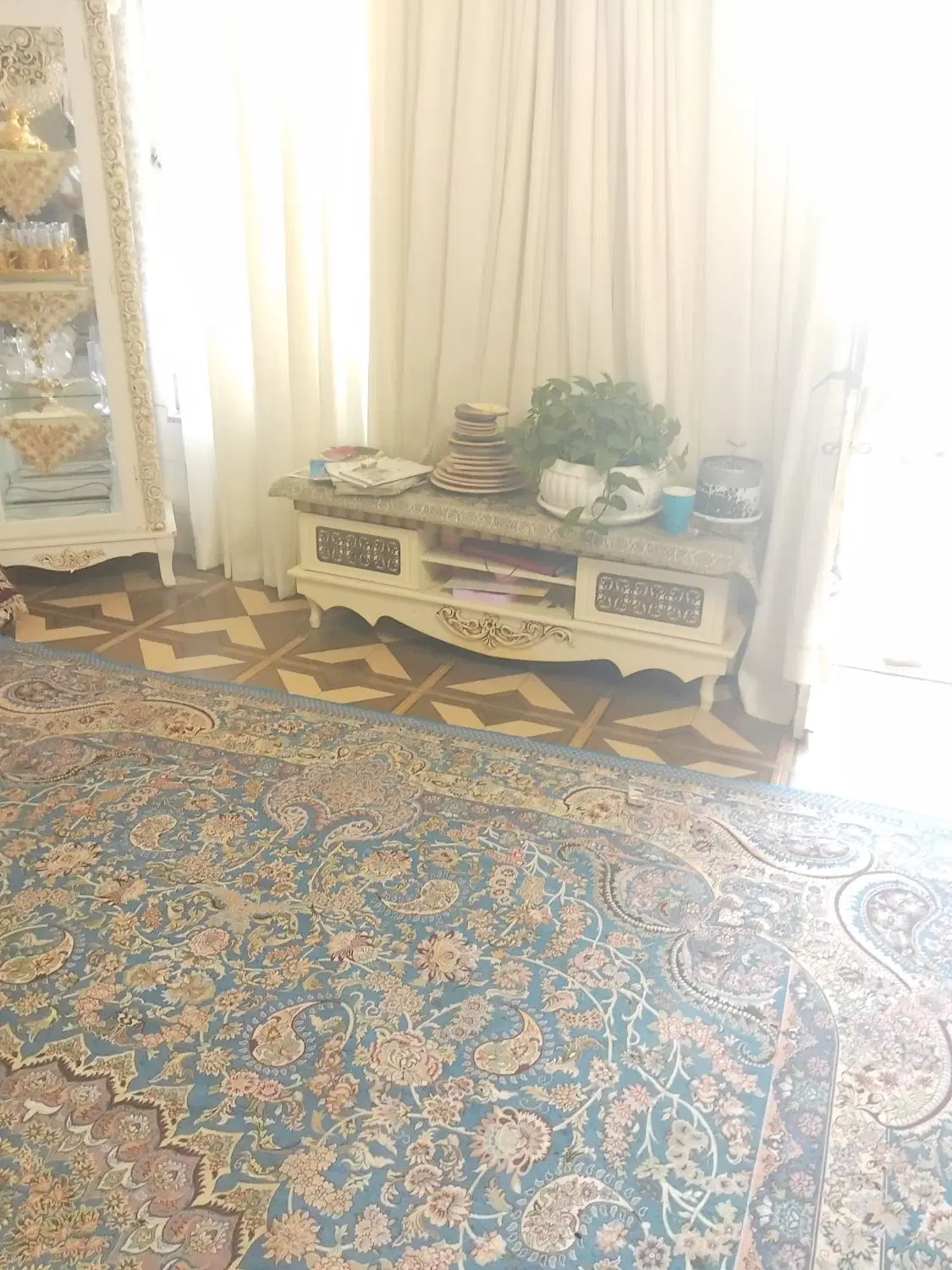 اجاره یه سوئیت واقع در مکی اباد