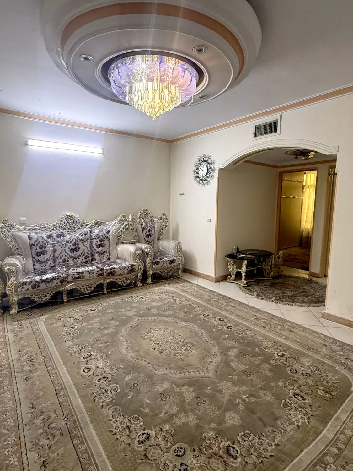 اپارتمان ۶۷ متر دو خواب بهترین لوکیشن