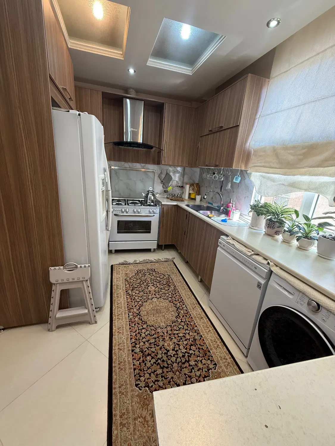 فروش واحد آپارتمانی