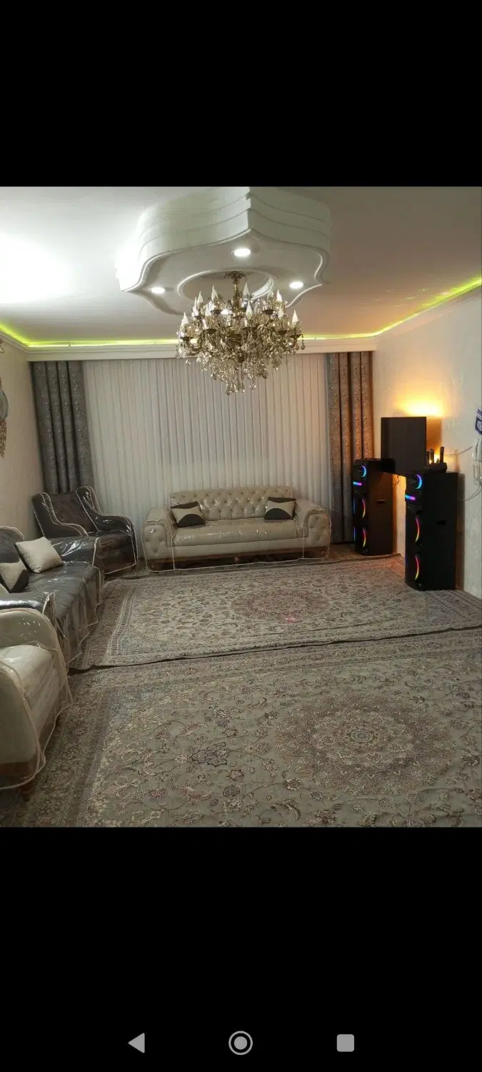 منزل ویلای تمیز 55متر قلعه نو املاک