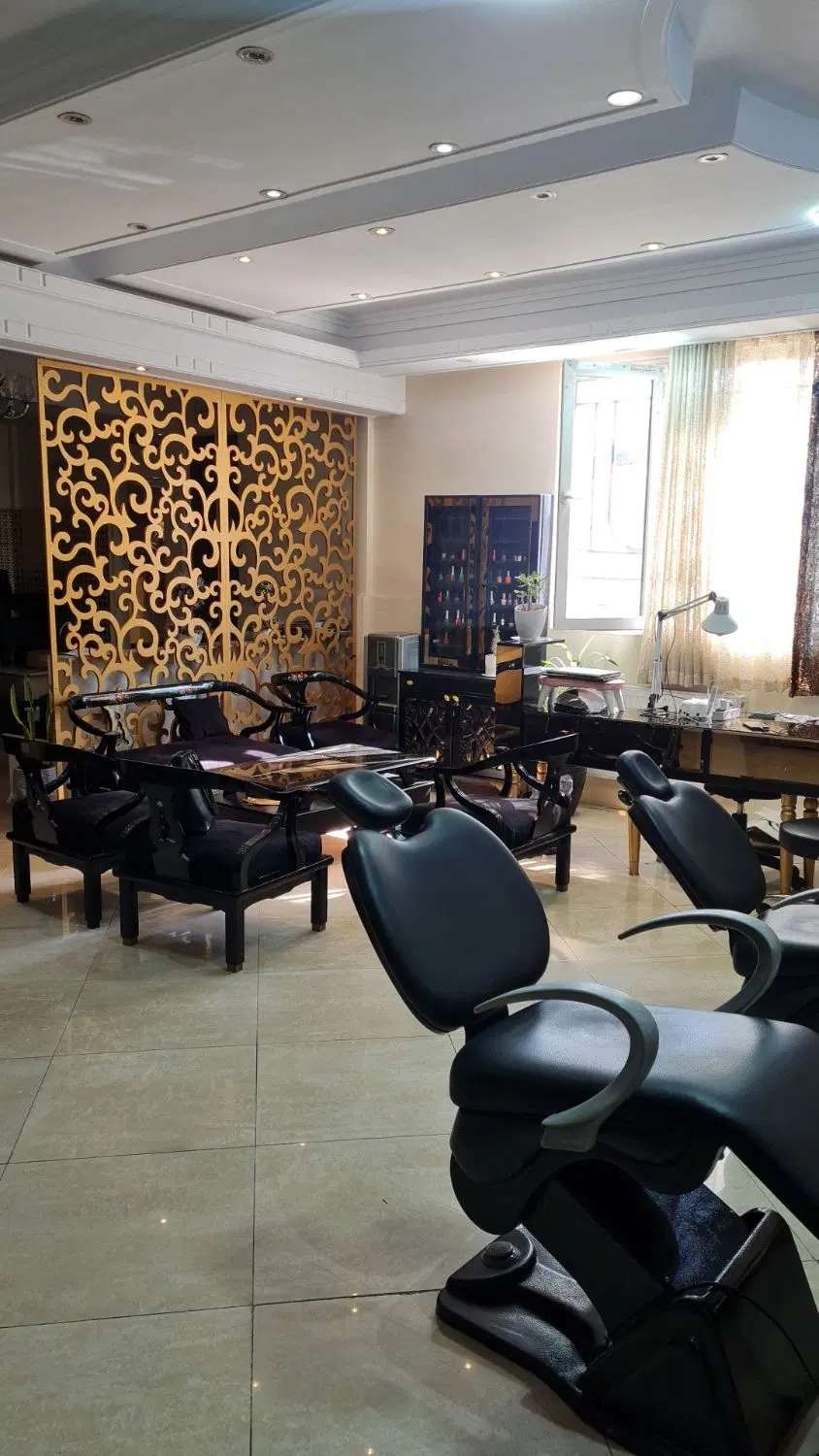 اجاره صندلی ناخن مژه تمامی لاینها