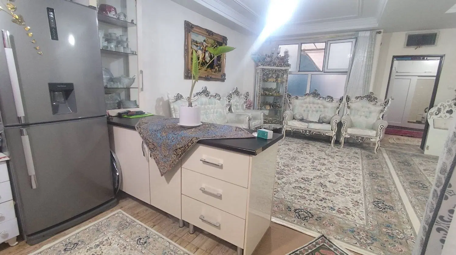64 متر با آسانسور و 12 متر حیاط اختصاصی
