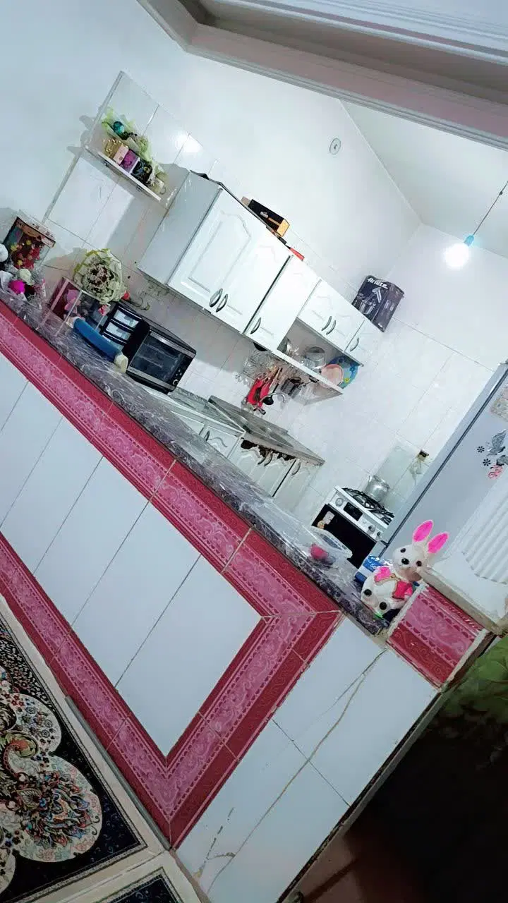 زیرزمین ۸۰متری