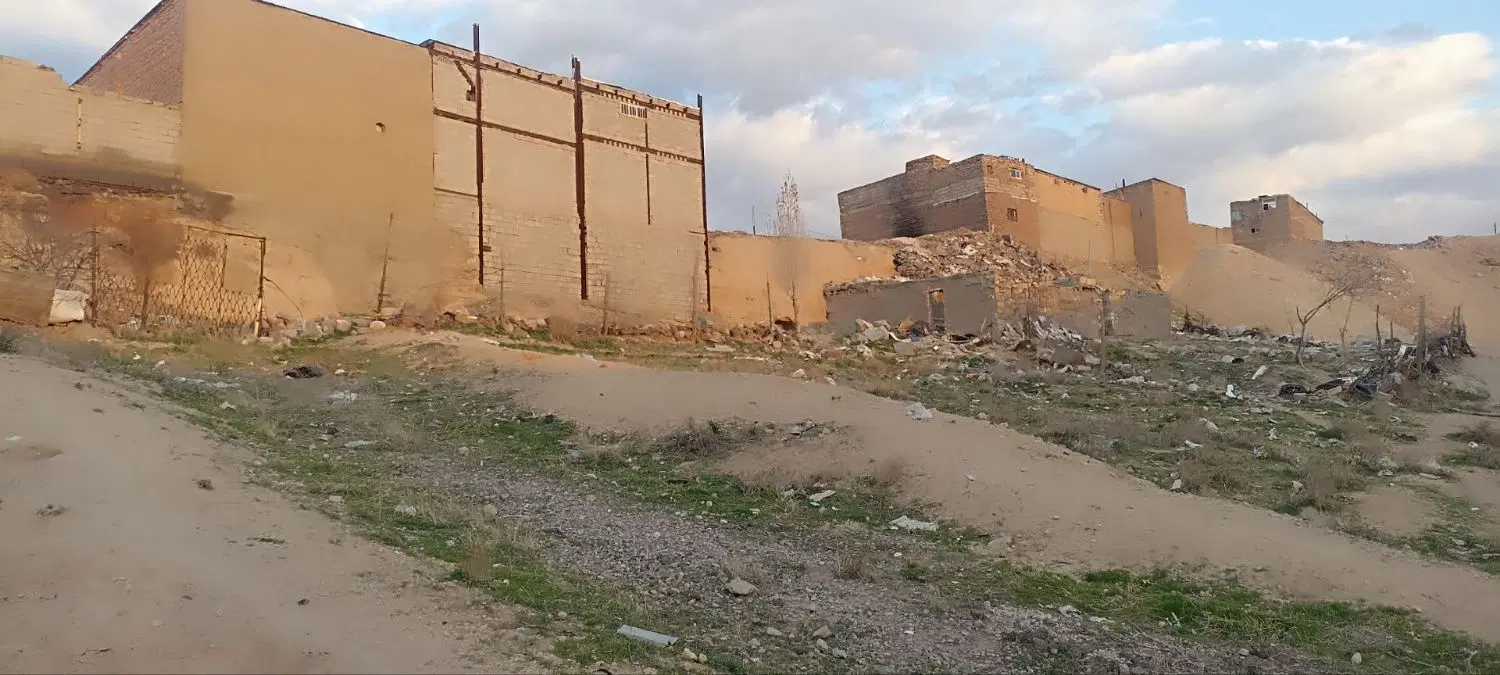 زمینی 150متری در اتوبان کسایی در پشت کارواش