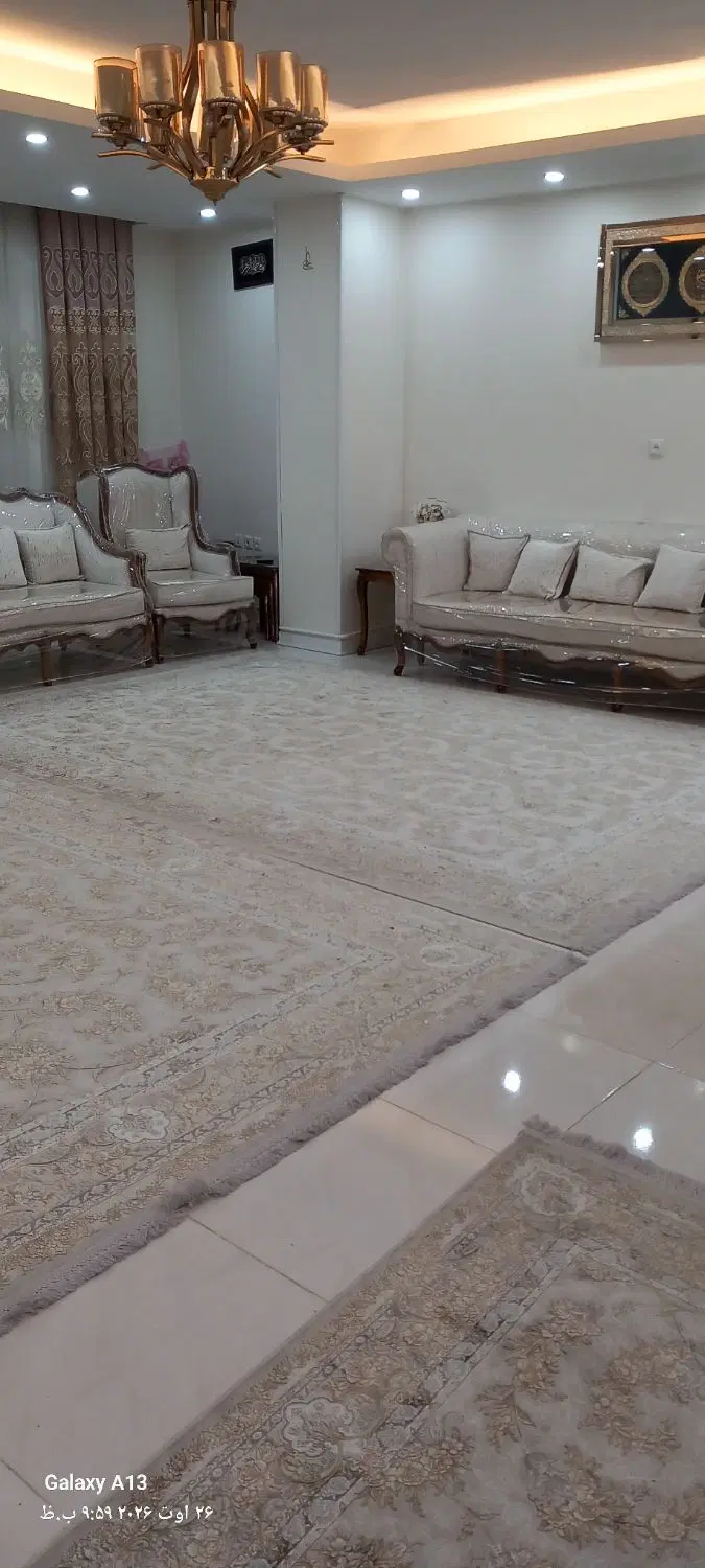 آپارتمان ۱۰۰متری حصارک پایین